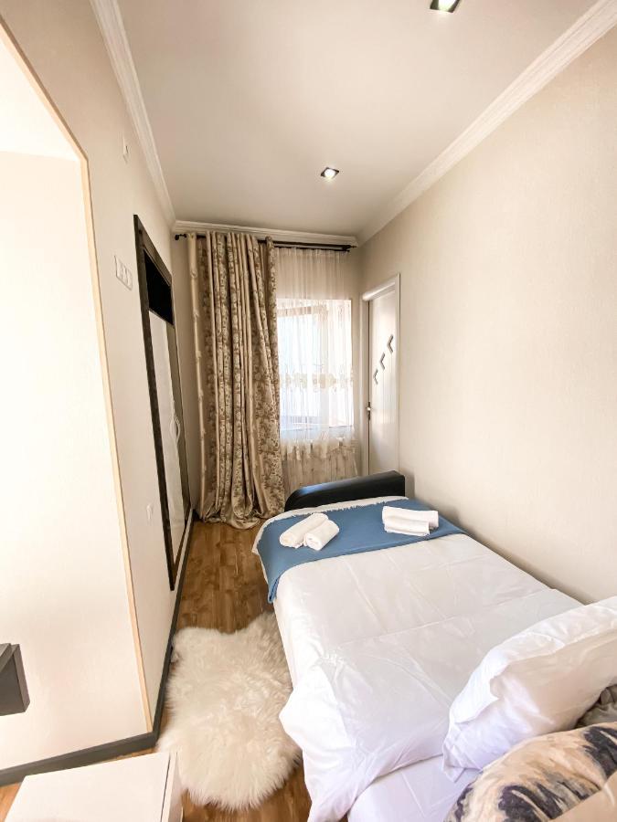 Next Level Apartment Tbilisi Buitenkant foto